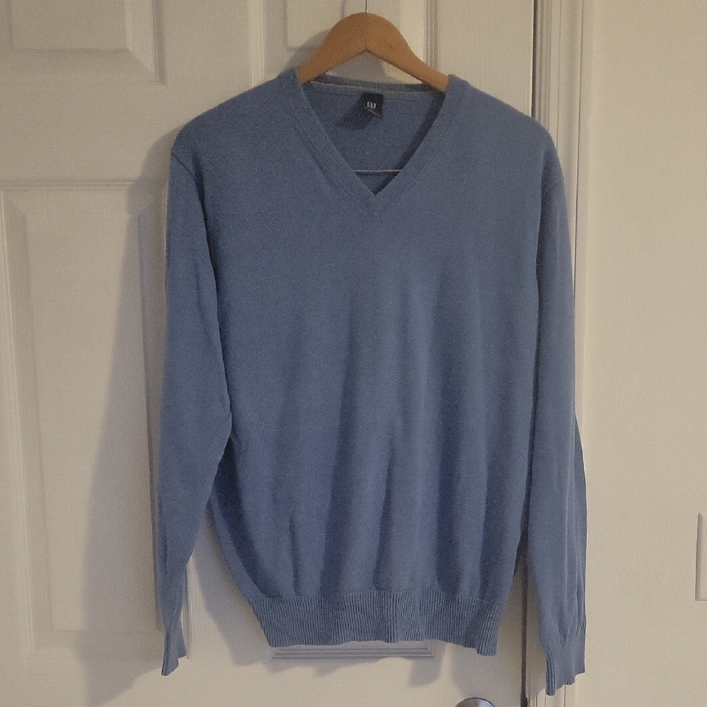 Gap Light Blue V-Neck Sweater